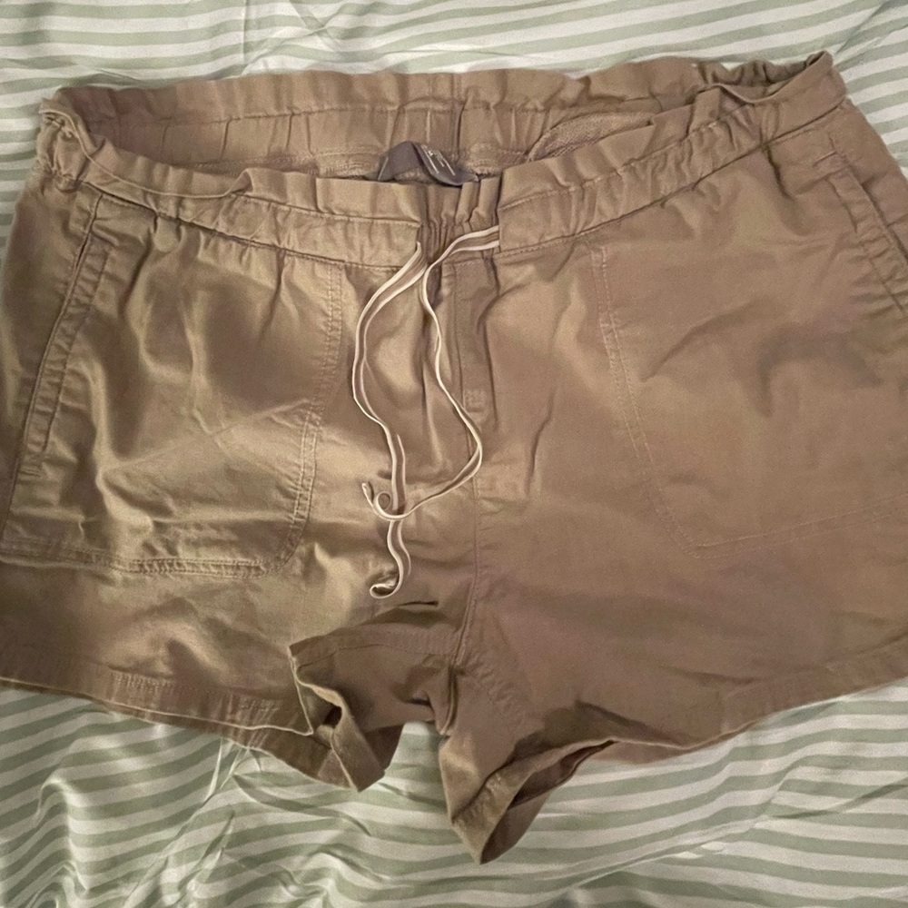 The North Face shorts